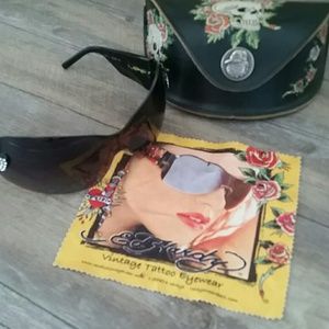Ed Hardy women's sunglasses vintage look